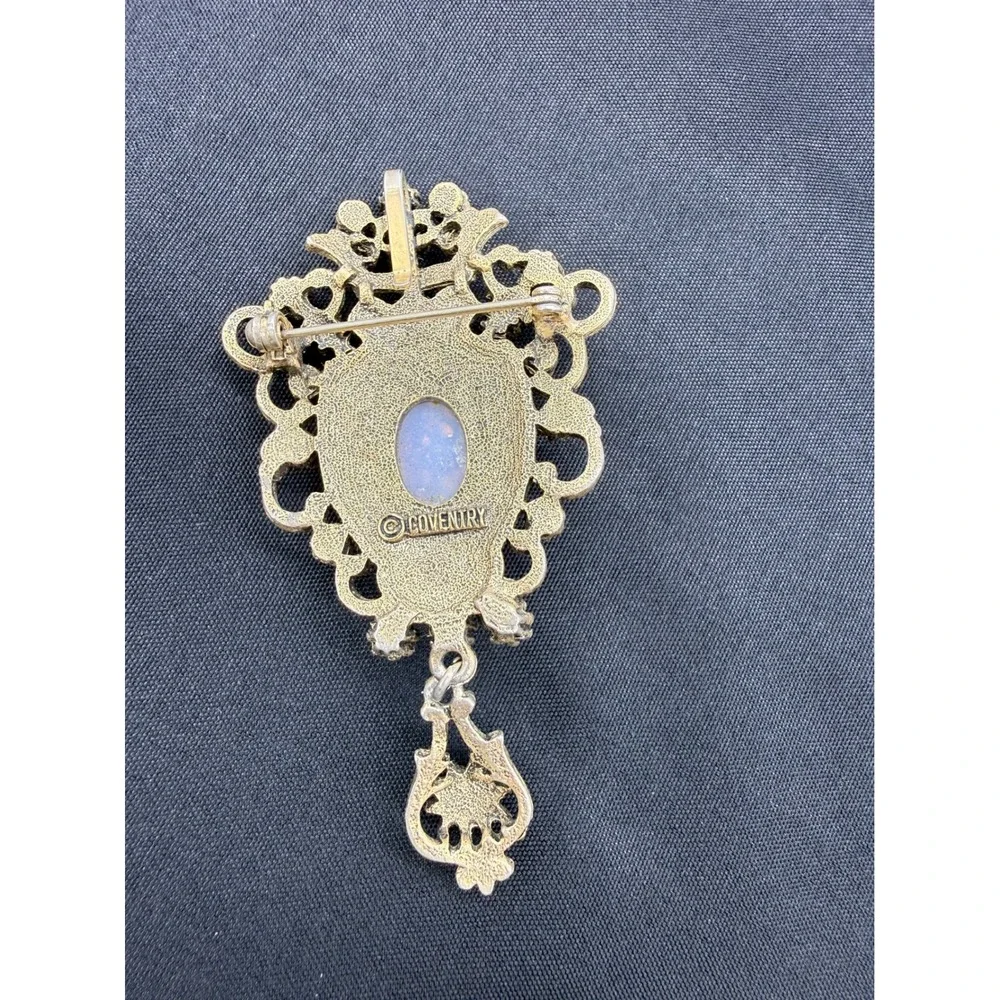 Coventry vintage brooch